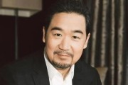 戏子误国？人民日报怒批坑害老百姓这5位明星为捞钱脸都不要了