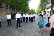 要求这些事“从娃娃抓起”