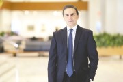 花旗集团金融服务部门主管Shahmir Khaliq：五大业务支持“端到端”需求对AI给银行业带来的转型充满信心