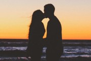 婚后夫妻之间应该怎么相处