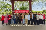 以诗寄情颂母爱 邻里相聚暖人心——“母爱如诗情满人间”母亲节诗歌朗诵会圆满举行
