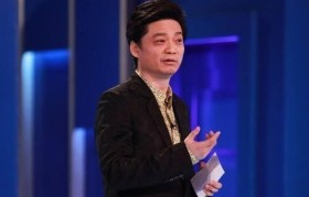 崔永元炮轰娱乐圈多位明星却为何独独没动葛优?