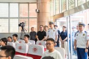 开学第一课消防不缺席！武汉消防守护校园平安