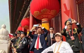 首次超越苹果!成全球第一华为93阅兵献礼